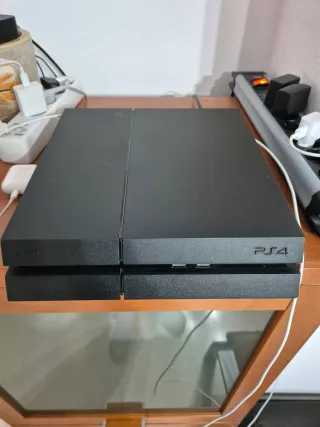 PS4 (PlayStation 4) Negra