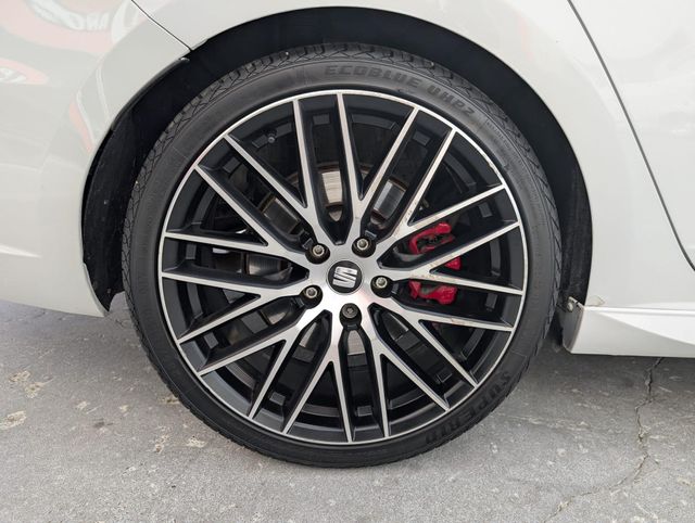 SEAT León ST 2.0 TSI 300cv DSG-6 St&Sp CUPRA