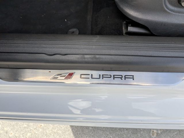 SEAT León ST 2.0 TSI 300cv DSG-6 St&Sp CUPRA