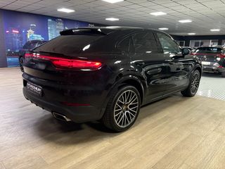 PORSCHE Cayenne Coupé -