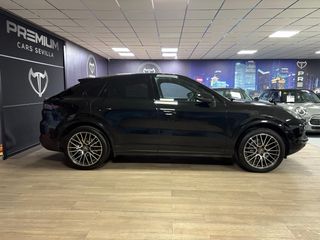 PORSCHE Cayenne Coupé -