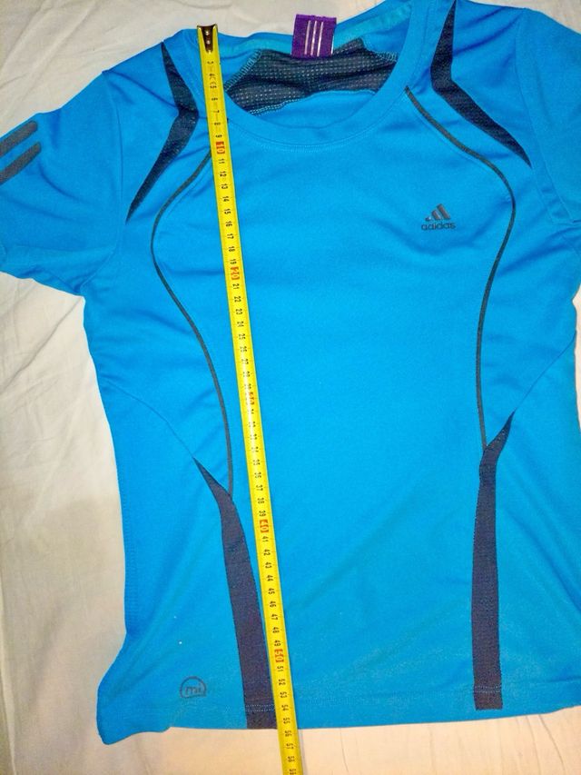 Camiseta Adidas (Core Performance)