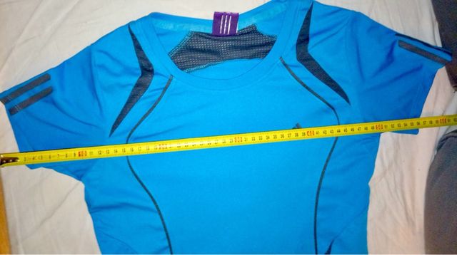 Camiseta Adidas (Core Performance)