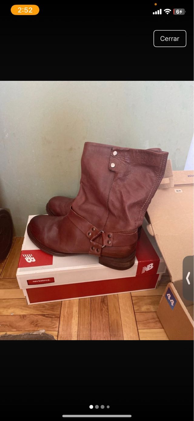 Botas de piel marrones Zara