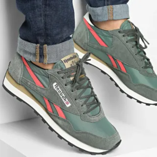 Zapatilla Deportiva Reebok Azteca II Verde/ Gris.