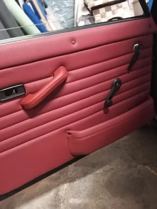 Tapizamos motos coches y muebles