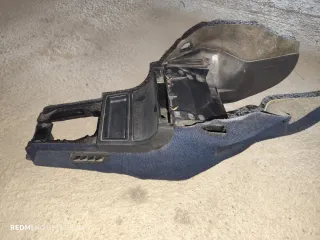 Consola Central Azul Peugeot 205