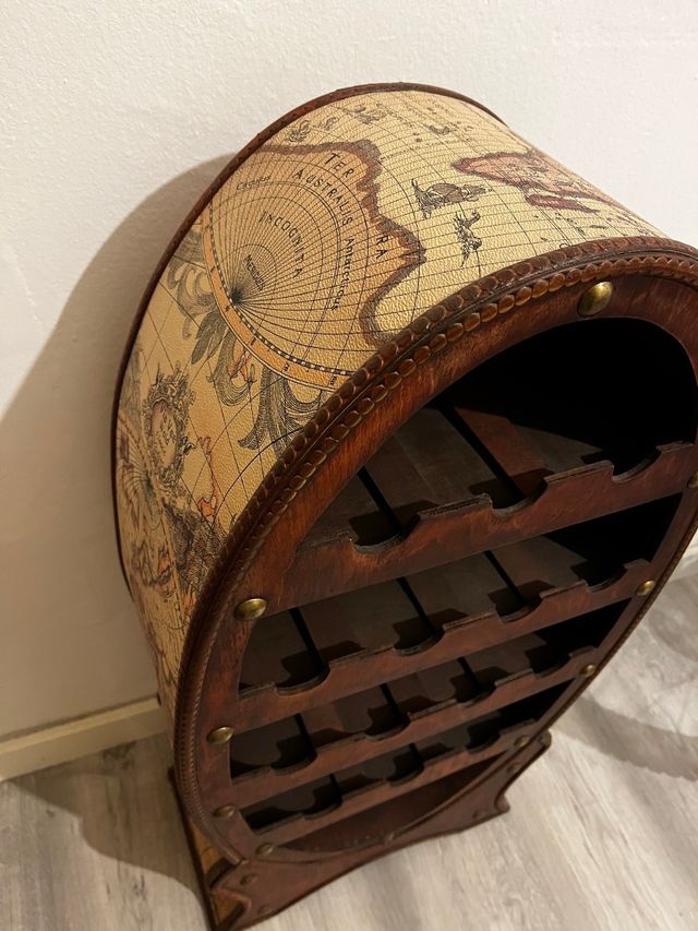 Vinoteca Artesanal Madera