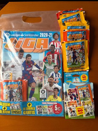 Blíster + 35 sobres + starter pack 2020-21
