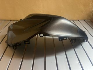 Carenado derecho Zontes R310 depósito