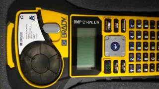 Brady BMP21-PLUS Impresora de Etiquetas
