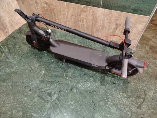 Patinete Xiaomi 4 2ª Gen como nuevo