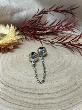 Cadena Seguridad Esfera Estrellas Plata