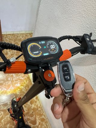 Patinete Eléctrico potente seminuevo