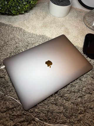 MacBook Pro 2019 Plata/Gris Espacial