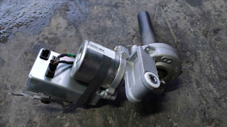 COLUMNA DIRECCION TOYOTA RAV 4 * 8965042211 / J16