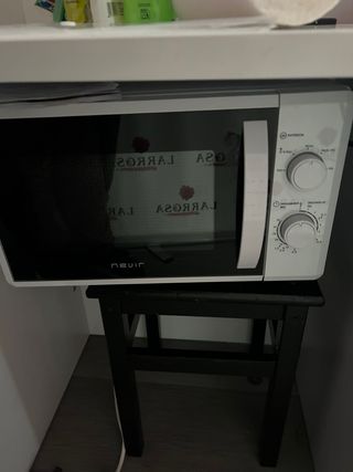 2 Sillas de Oficina Rosas con Ruedas