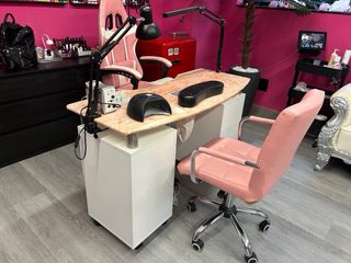 2 Sillas de Oficina Rosas con Ruedas