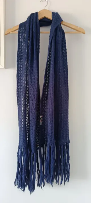 Bufanda Desigual larga de punto azul