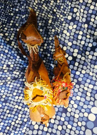 Statuine artigianali cammelli per presepe