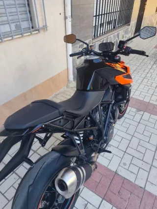 8.200 kilometros KTM 1290 Super duke R superduke