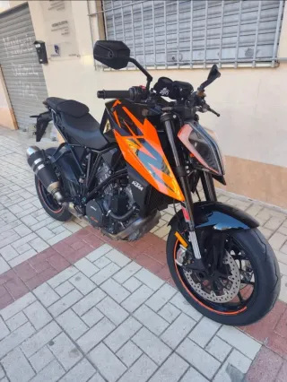 8.200 kilometros KTM 1290 Super duke R superduke