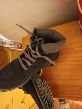 Botines negros seminuevos