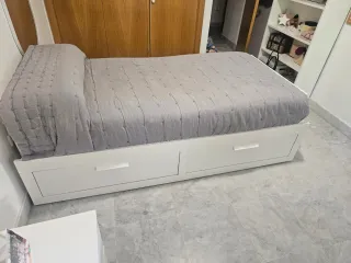 Cama Diván Ikea Blanca con 2 Cajones