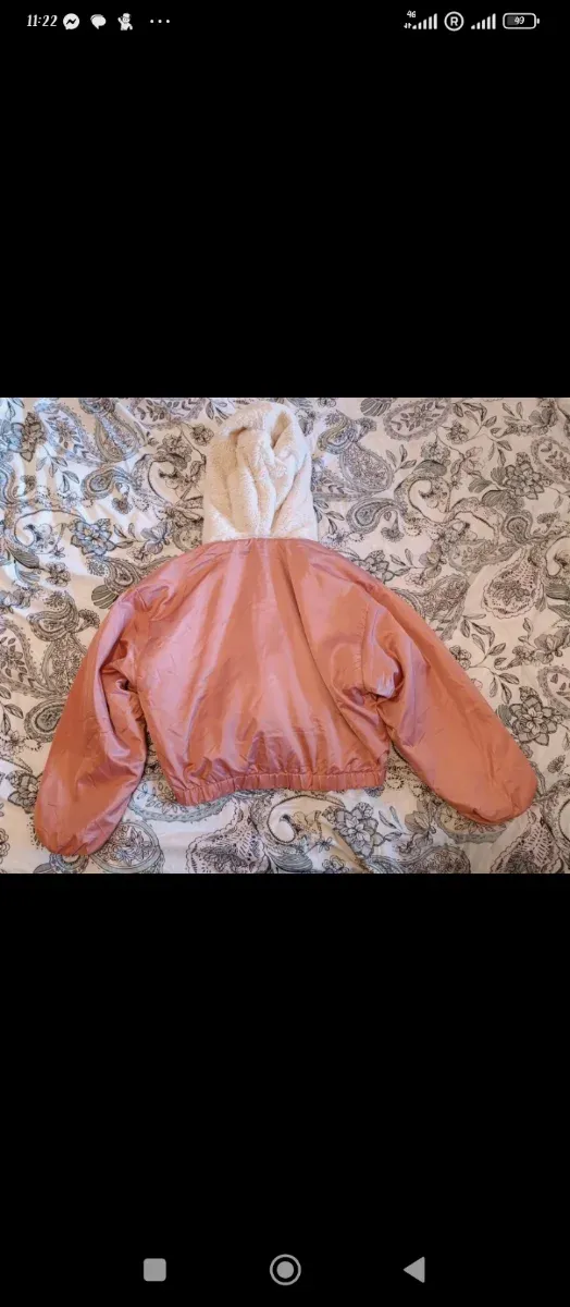 Chaqueta bomber rosa y blanca talla M