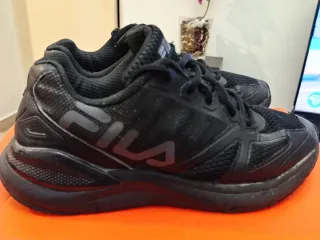 Zapatillas Fila Negras