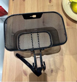 Bicicleta niña B-Twin 20 pulgadas, + cesta negra