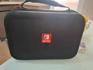 Maletín Nintendo Switch Negro