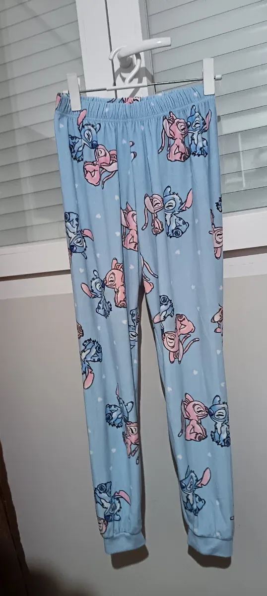 Pijama Disney Talla S/M - Un solo uso