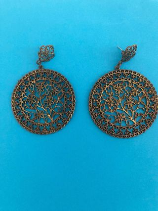 4 paia orecchini metallo forati