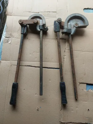 Curvadoras de tubos manuales