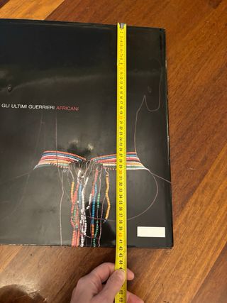 Libro Gli ultimi guerrieri africani - Giansanti