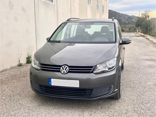 Volkswagen Touran 2011
