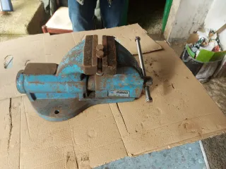 Tornillo de banco IRIMO 125 mm