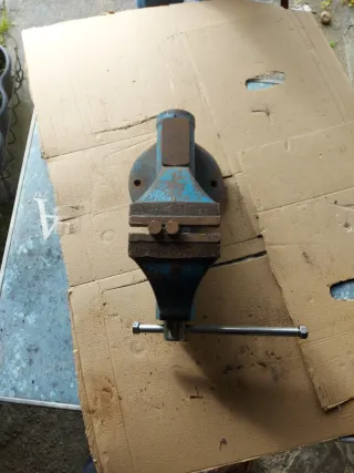 Tornillo de banco IRIMO 125 mm