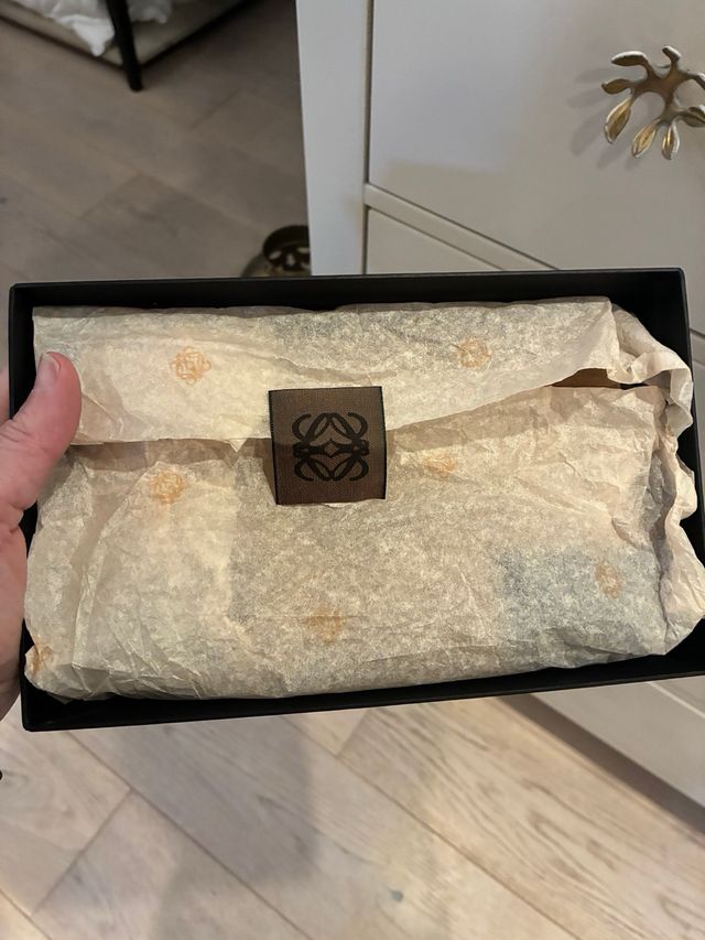 Necesser Loewe nuovo con scatola originale