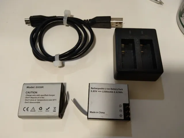 2 Baterías S009R 1200mAh + Cargador USB