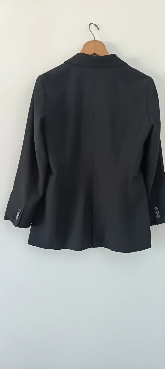Chaqueta Zara Talla 42 Negra