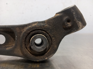 BRAZO SUSPENSION SUPERIOR DELANTERO DERECHO BMW S