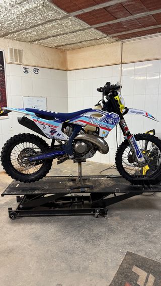 Husqvarna 300 TBI 2024