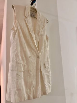 Chaleco mujer Stradivarius blanco