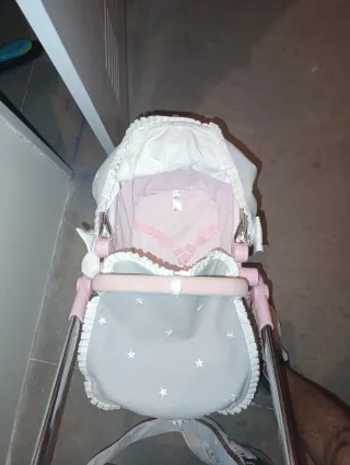 Carrito de juguete para muñecas