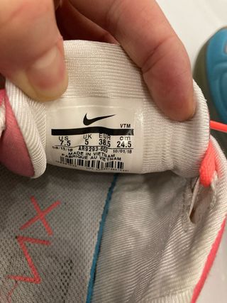 Nike Air Max 720 Talla 38.5. No negociable