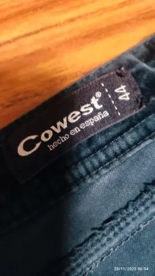 Pantalón mujer Cowest verde oscuro