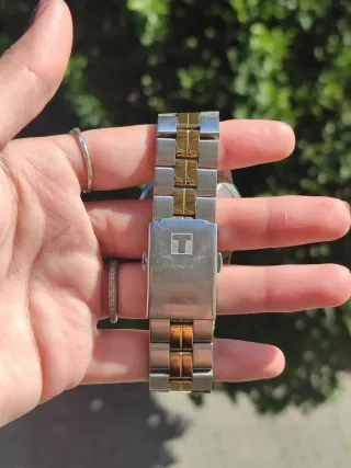 Reloj Tissot Automático Dorado y Plateado