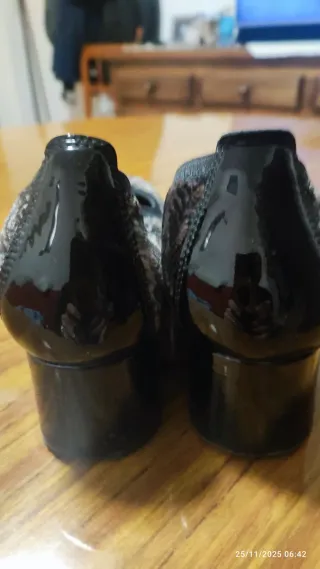 Zapatos Hispanitas Mujer Negros y Multicolor